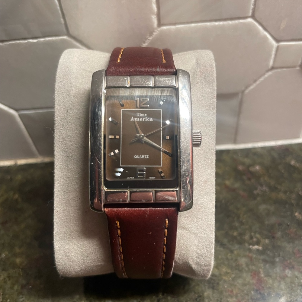 Vintage The America watch